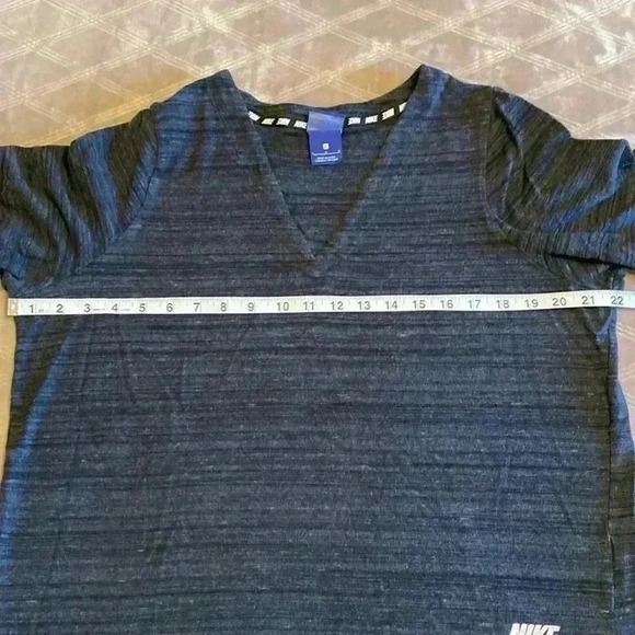 Nike Advance 15 Knit T-Shirt, Short Sleeve, Women’s Size Large Activewear Top. - Picture 9 of 11